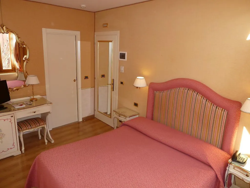 Hotel Casa Burchielle Wenecja Pensjonat